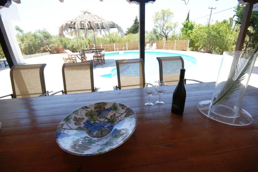 Nona'S House Villa กาลามากี ภายนอก รูปภาพ